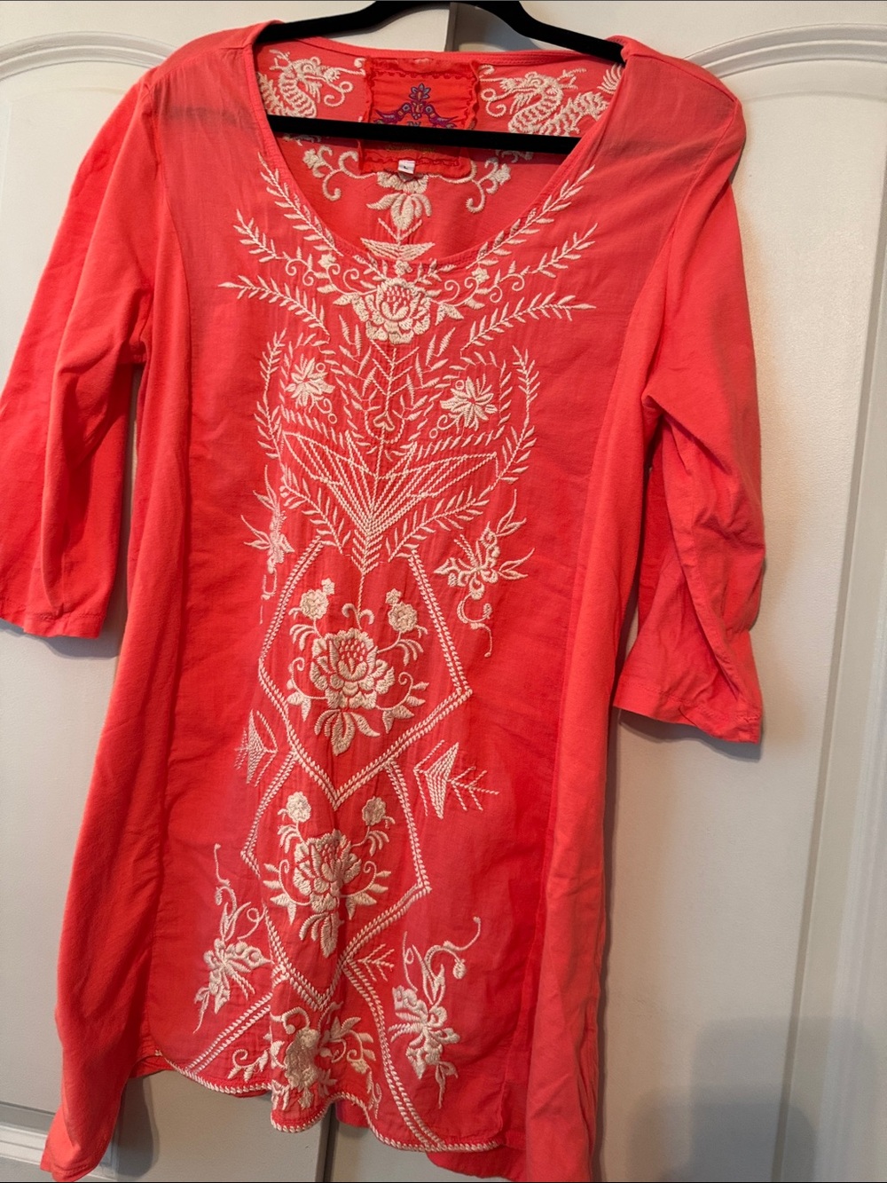 Johnny Was JW Los Angeles Embroidered Coral Women's Tunic Top
